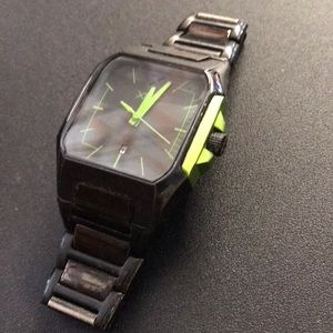 XNY stainless steel band day time watch